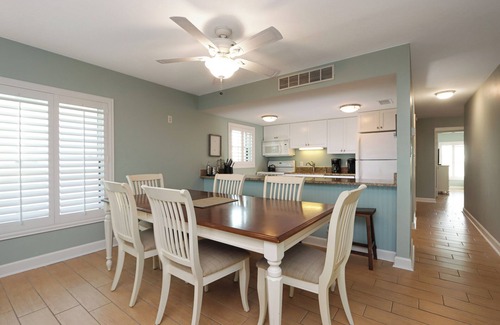 Captiva Condo | Nicely Updated, Two Bedroom, Direct Beach Front Condo - South Seas Beach Villa 2528