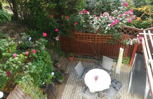 Schlierbach Apartment | Nichtraucherferienwohnung-Neckarblick ZE-2022-74-WZ-118A