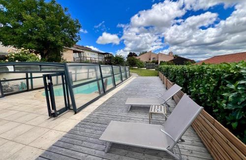 Le Broc House | Nid d'amour en Auvergne avec piscine