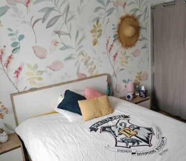 La Suze-sur-Sarthe House | Nid douillet à l'orée des bois à 20 min du circuit des 24h du Mans