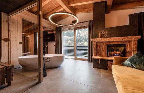 Male Apartment | Nidaris - Luxury Private Spa Suites