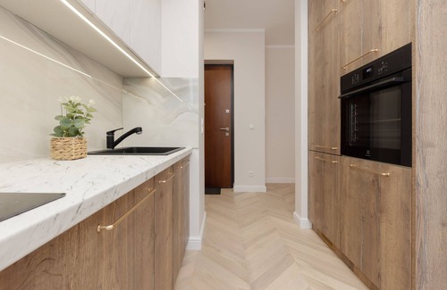 Ochota Apartment | Niemcewicza 19 | Elegant Apartment | Balcony