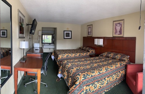 Rowland Hotel | Night Inn