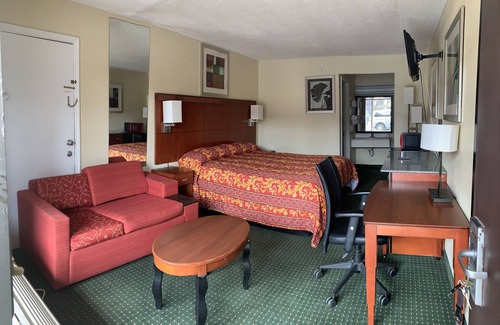 Rowland Hotel | Night Inn