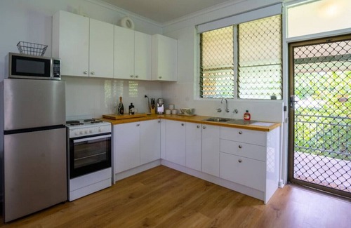 Nightcliff Apartment | NIGHTCLIFF RETREAT - Stylish 2BR Apt