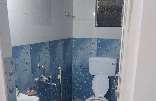Kolkata Apartment | Nilam's homestay - 2 Bedroom Flat in South Kolkata