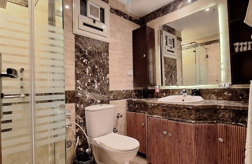 Shubra al Khaymah Hotel | Nile Transport Hotel