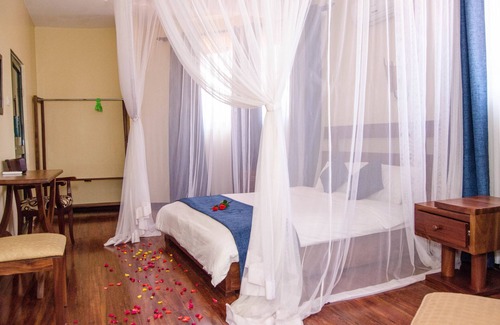 Jinja Hotel | Nile Village Hotel