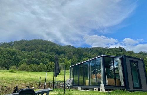 Nimbin House | Nimbin waterfall retreat