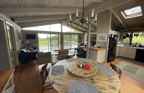 Aquinnah House | Nine Acres Quiet Escape
