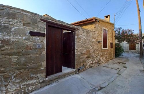 Tochni Apartment | Niovi House