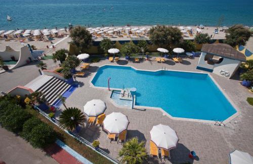 Magliacane Resort | Nirvana Club Village