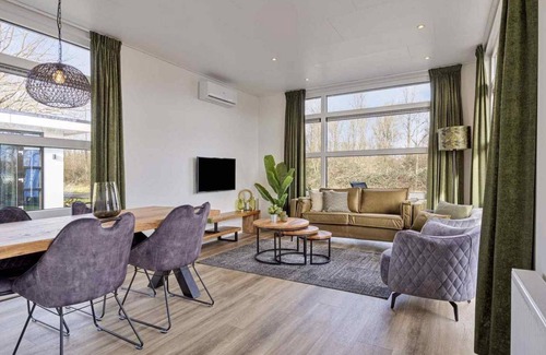 Lageweg House | House ∙ 2 bedrooms ∙ 4 guests
