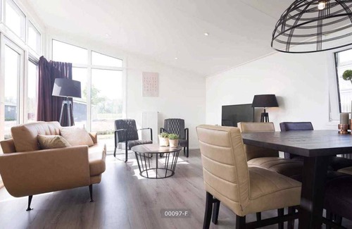 Lageweg House | House ∙ 2 bedrooms ∙ 5 guests