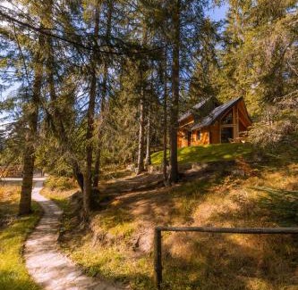 Vitomiricë Cabin | NMAL Cabin