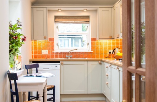 Galashiels Cottage | No. 2 Braefoot Cottage at The Yair - sensational estate in the Scottish Borders