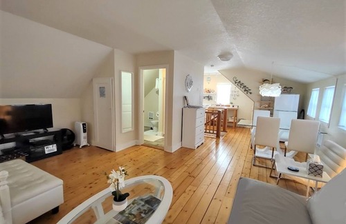 Waldport Apartment | NO CLEANING FEES! A Little Bit of Heaven-FREE Kayaks-Launch From Bank-Near Beach