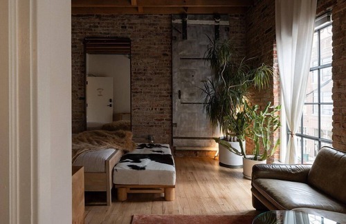 Crossroads Arts District Hotel | No Vacancy
