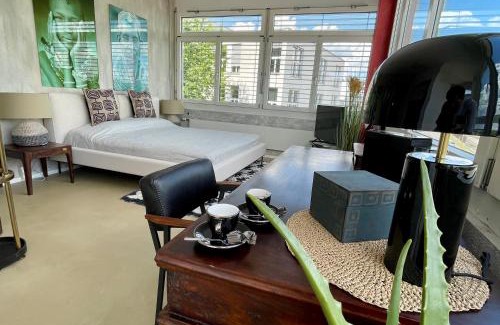 Horgen District Hotel | No1 Art B&B