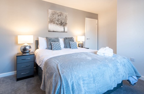 Doncaster House | No203
