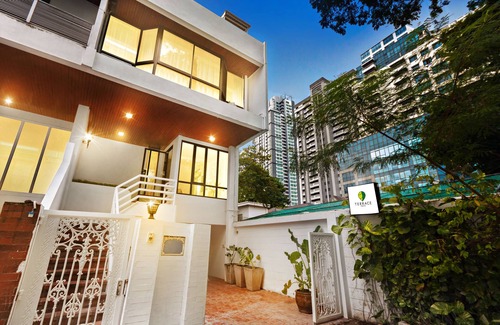 Bangkok Central Business District House | No5★TH39★Private Terrace Room, 7mins to EmQuartier