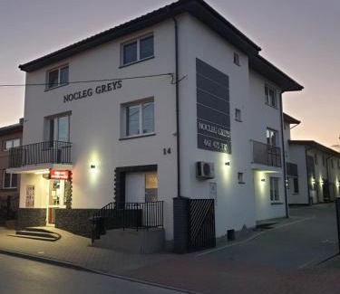 Brzeziny House | Nocleg Greys