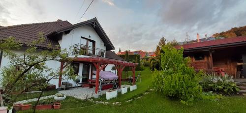Straconka Apartment | Noclegi w Księgarni