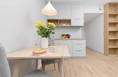 Bielany Apartment | Nocznickiego 29 | Studio | Parking & Balcony