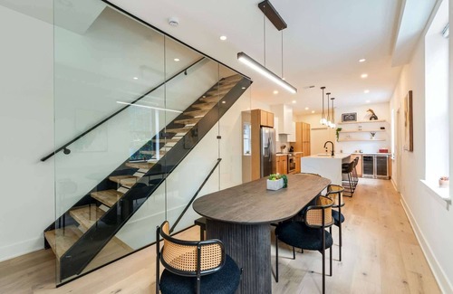 Northern Liberties House | NoLibs Luxury | Walk to Restaurants & Waterfront!