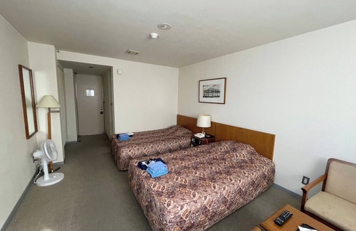 Rishirifuji-cho Hotel | Nonsmoking 2 people Main building Westernstyle twin room 2 meals included plan/Rishirigun Hokkaidō