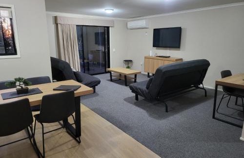 Tewantin Apartment | Noosa Holiday Accommodation