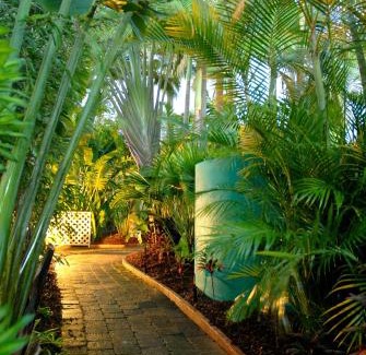 Noosaville Resort | Noosa Village River Resort