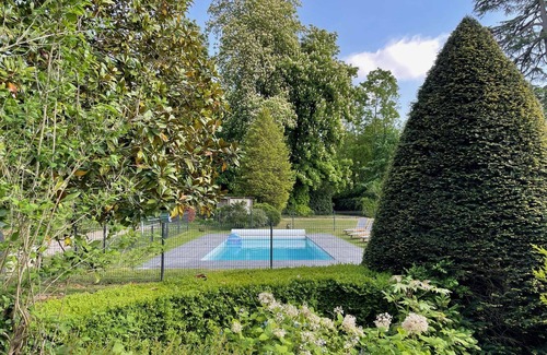 Sainte-Opportune-du-Bosc House | Norman country villa with swimming pool