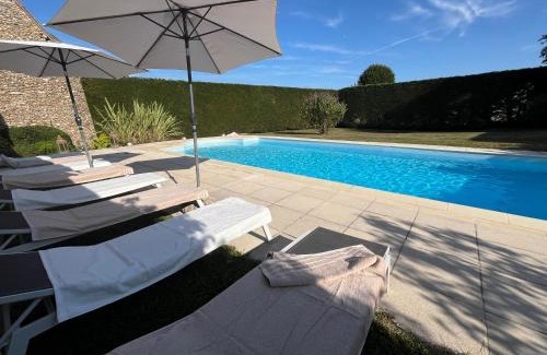 Fontaine-Sous-Jouy Villa | Normandy Cottage, sports and relaxation