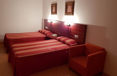Villanueva de Gallego Hotel | Norte Hotel