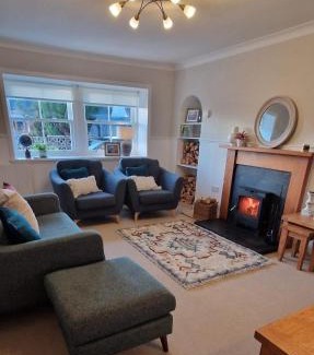 Avoch House | North Coast Property - Avoch Beach House - Luxury house with sea views