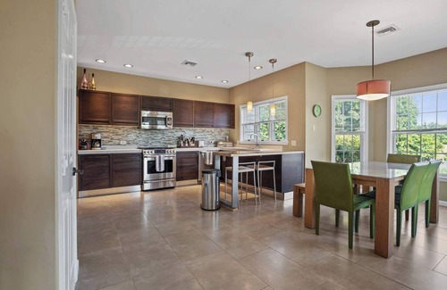 Town of Southold Town House | North Fork Escape: Spacious, Stylish, Serene Yard