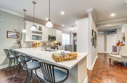 North Fort Myers House | North Fort Myers Home w/Heated Pool & Lake Views!