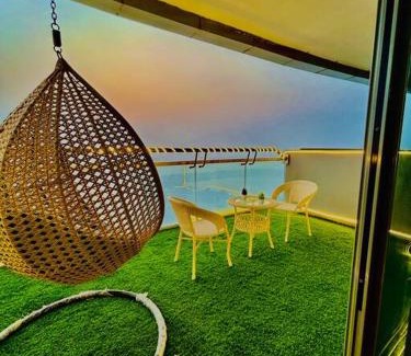 Noida Apartment | North india tallest building near airport