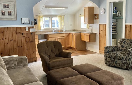 Sandy Creek Cottage | North Sandy Pond/lake Ontario Cottage On The Pond " Little Piece of Heaven"