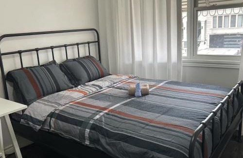 Willowdale House | North York Cozy Queen Room Walk to Subway and Stores