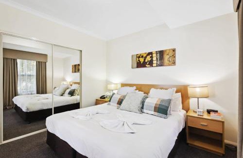 Northbridge Apartment | Northbridge Exclusive Guest Nest