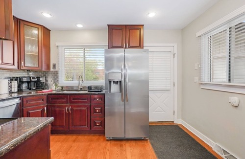 Chicago House | Northbrook Rental