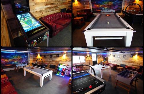 Hampton-in-Arden House | Northfield Cottage, Games & Arcade Room, Dog Friendly HS2, NEC, BHX, M42, Family Gatherings, Contractors