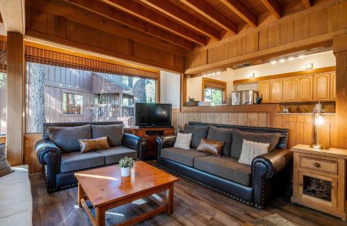 Lake Forest House | NorthShore # 47 By Hauserman Rentals