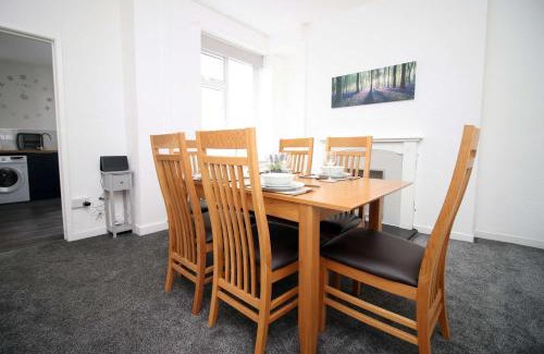 Glyncorrwg House | Norton Terrace Charming Home In The Beautiful Afan Forest By StayStaycations