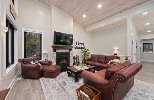 Town of Diana House | Norwegian Woods - Private Lake, 66-acres! by RedAwning