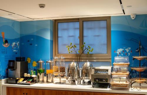 Xicheng Hotel | Nostalgia S Hotel Beijing Financial Street 时光漫步S酒店 北京西单金融街店 Free fresh ground coffee,Free laundry service