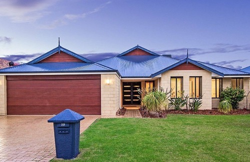 Secret Harbour House | Nottely @ Secrets... Luxurious short term accommodation