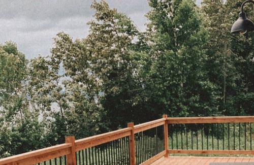 Miguasha-Ouest Ski Chalet | Nouveau Chalet Spacieux sur Bord de mer Intime en Gaspésie! Animaux Bienvenu!🐾